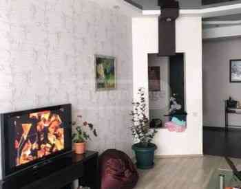 ქირავდება 4 ოთახიანი ბინა 135მ² 14/15 სართ თბილისი