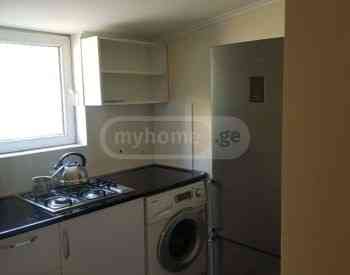 ქირავდება 4 ოთახიანი ბინა 100მ² 2/2 სართ თბილისი