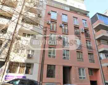 ქირავდება 2 ოთახიანი ბინა 80მ² 2/9 სართ თბილისი