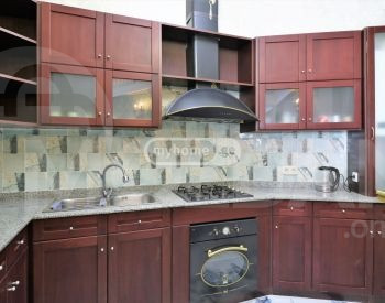 ქირავდება 2 ოთახიანი ბინა 80მ² 2/9 სართ თბილისი - photo 1