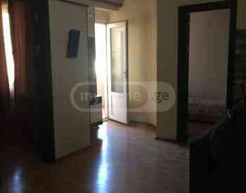 ქირავდება 3 ოთახიანი ბინა 75მ² 5/15 სართ თბილისი