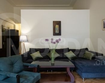 ქირავდება 2 ოთახიანი ბინა 60მ² 1/4 სართ თბილისი - photo 1