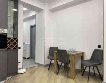 ქირავდება 3 ოთახიანი ბინა 85მ² 4/16 სართ თბილისი