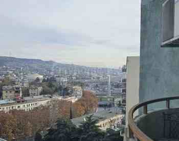 ქირავდება 4 ოთახიანი ბინა 130მ² 11/12 სართ თბილისი