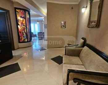 ქირავდება 4 ოთახიანი ბინა 130მ² 11/12 სართ თბილისი