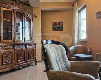 ქირავდება 4 ოთახიანი ბინა 130მ² 11/12 სართ თბილისი