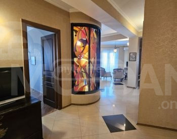 ქირავდება 4 ოთახიანი ბინა 130მ² 11/12 სართ თბილისი - photo 10