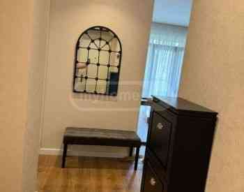 Apartments For Rent six-room 120м² 5/10 floor Tbilisi