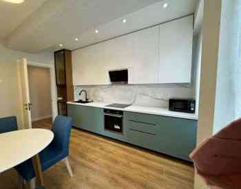 Apartments For Rent six-room 120м² 5/10 floor Tbilisi