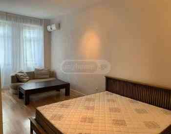 ქირავდება 3 ოთახიანი ბინა 98მ² 3/9 სართ თბილისი