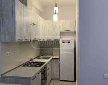 ქირავდება 3 ოთახიანი ბინა 105მ² 5/8 სართ თბილისი