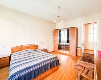 ქირავდება 4 ოთახიანი ბინა 140მ² 3/3 სართ თბილისი - photo 4