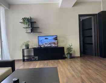 ქირავდება 2 ოთახიანი ბინა 63მ² 10/13 სართ თბილისი