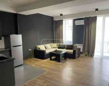 ქირავდება 2 ოთახიანი ბინა 63მ² 10/13 სართ თბილისი