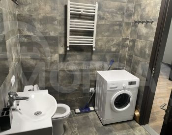 ქირავდება 2 ოთახიანი ბინა 63მ² 10/13 სართ თბილისი - photo 9