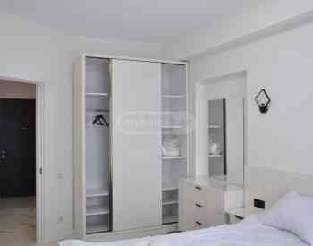 ქირავდება 2 ოთახიანი ბინა 60მ² 15/17 სართ თბილისი