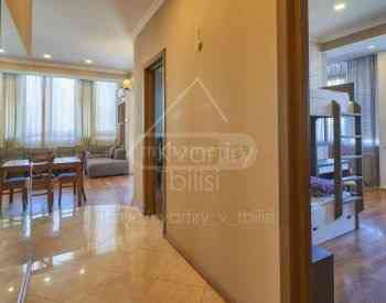 ქირავდება 3 ოთახიანი ბინა 80მ² 4/16 სართ თბილისი