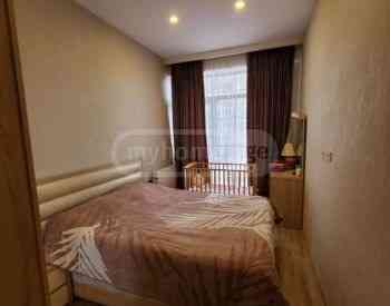 ქირავდება 3 ოთახიანი ბინა 90მ² 4/12 სართ თბილისი