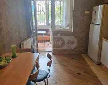 ქირავდება 3 ოთახიანი ბინა 110მ² 3/11 სართ თბილისი