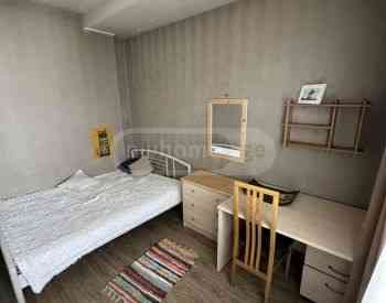 ქირავდება 3 ოთახიანი ბინა 76მ² 9/9 სართ თბილისი