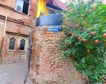 Apartments For Rent two-room 30м² 3/3 floor Tbilisi