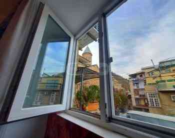 Apartments For Rent two-room 30м² 3/3 floor Tbilisi