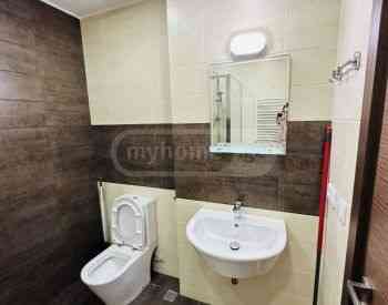 ქირავდება 2 ოთახიანი ბინა 60მ² 16/23 სართ თბილისი