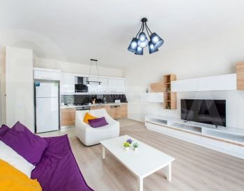 ქირავდება 3 ოთახიანი ბინა 89მ² 9/9 სართ თბილისი - photo 1