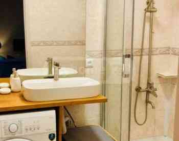 ქირავდება 2 ოთახიანი ბინა 50მ² 2/3 სართ თბილისი