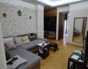 ქირავდება 3 ოთახიანი ბინა 82მ² 3/9 სართ თბილისი