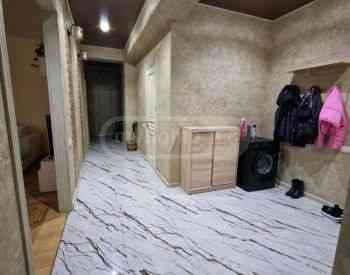 ქირავდება 3 ოთახიანი ბინა 120მ² 2/16 სართ თბილისი