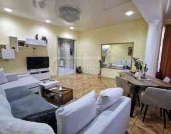 ქირავდება 3 ოთახიანი ბინა 120მ² 2/16 სართ თბილისი