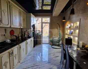 ქირავდება 3 ოთახიანი ბინა 120მ² 2/16 სართ თბილისი