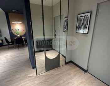 ქირავდება 3 ოთახიანი ბინა 90მ² 11/12 სართ თბილისი