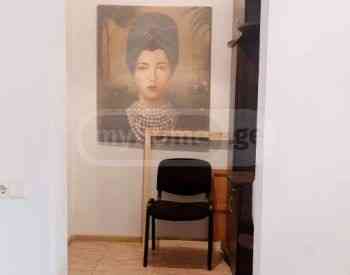 ქირავდება 3 ოთახიანი ბინა 70მ² 2/3 სართ თბილისი