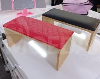 მანიკურის ხელის და პედიკურის ფეხის დასადები თბილისი - photo 2