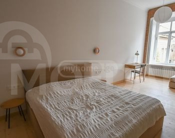 Apartments For Rent three-room 75м² 2/3 floor Tbilisi - photo 2