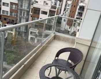 ქირავდება 2 ოთახიანი ბინა 62მ² 8/15 სართ თბილისი