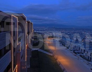 ქირავდება 2 ოთახიანი ბინა 70მ² 3/4 სართ თბილისი - photo 2