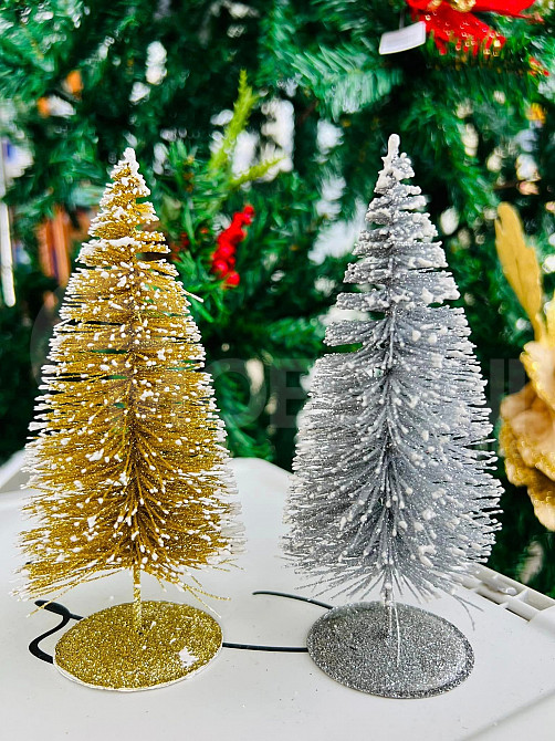 Новогодние украшения Тбилиси - изображение 1