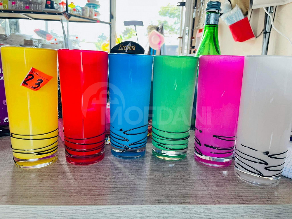 Красочные стаканы для сока Тбилиси - изображение 1