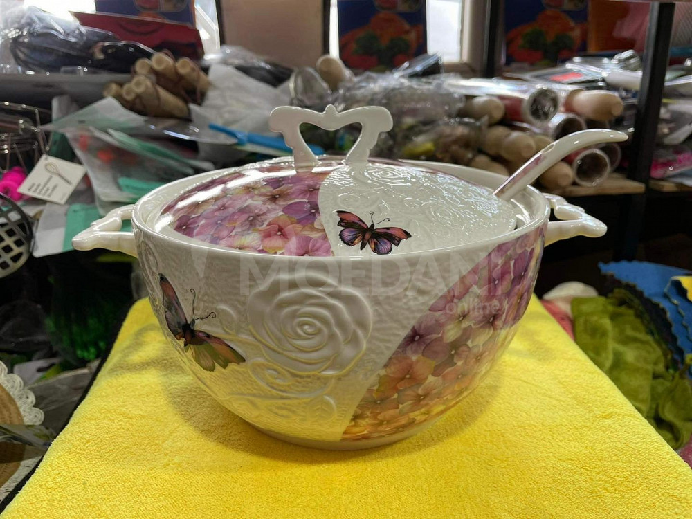 Стеклянный горшок со своей ложкой Тбилиси - изображение 1