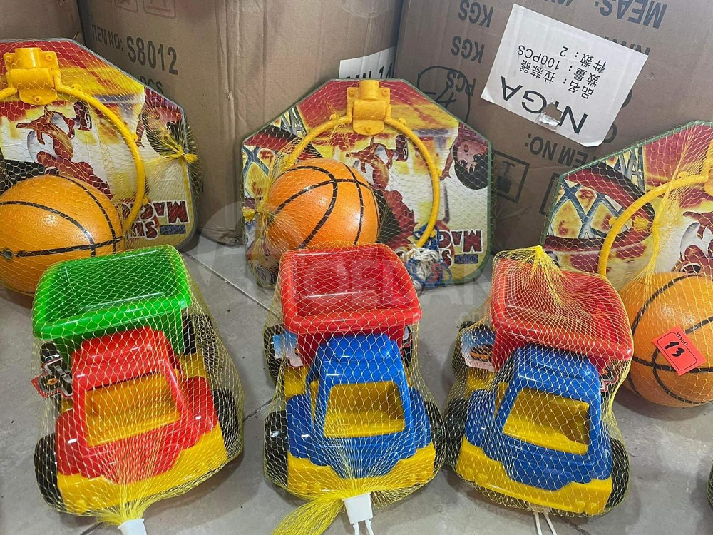 Детские игрушки, машинки и баскетбол Тбилиси - изображение 1