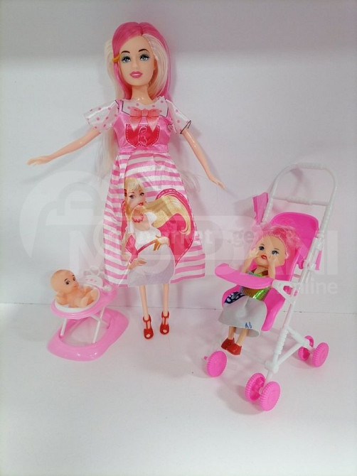 თოჯინა ფეხმძიმე, ბავშვებით თბილისი - photo 1