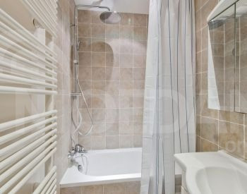 ქირავდება 3 ოთახიანი ბინა 75მ² 5/9 სართ თბილისი - photo 2