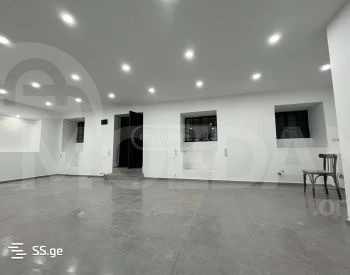 Сдается коммерческое офисное помещение в Вере Тбилиси - изображение 1