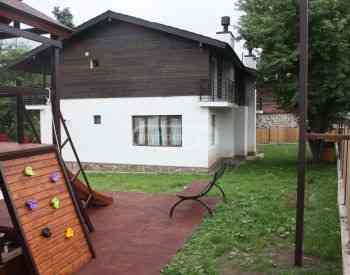 ქირავდება დღიურად სახლი ბაკურიანში Тбилиси