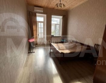 ქირავდება 2 ოთახიანი ბინა 45მ² 2/2 სართ თბილისი - photo 4