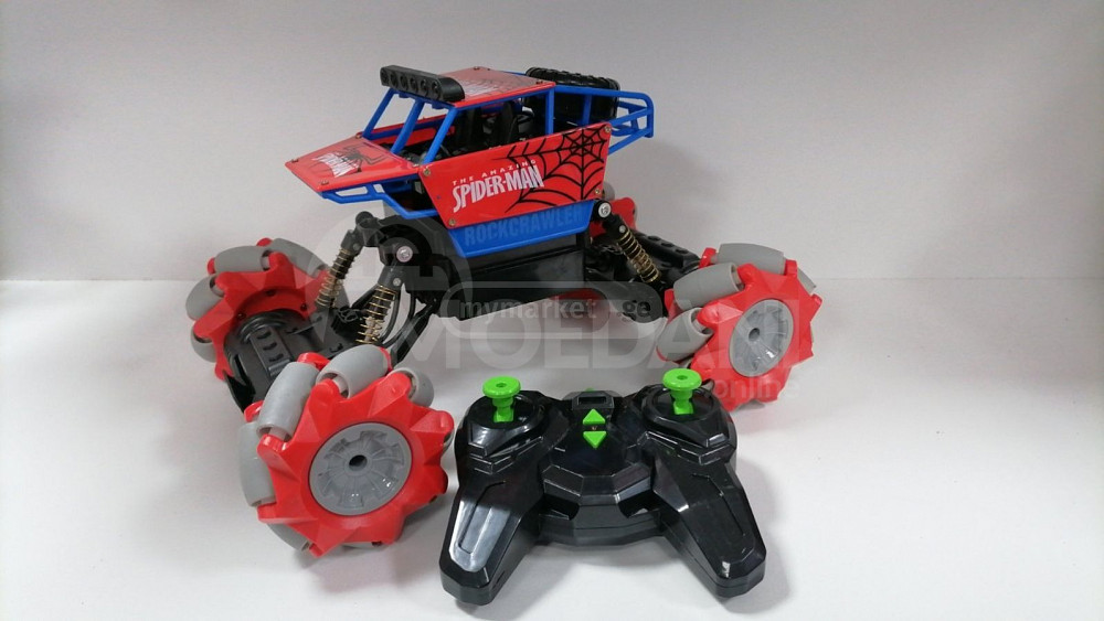 Вездеход Человека-Паука с большими колёсами Тбилиси - изображение 1