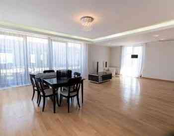 Apartments For Rent six-room 260м² 7/8 floor Tbilisi